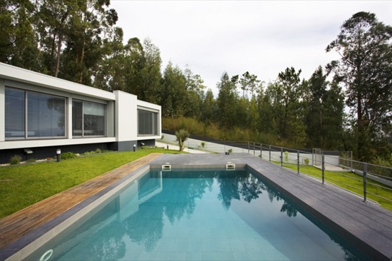 葡萄牙布拉加的别墅设计