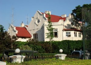 Read more about the article 达文士楼（天津老房子）